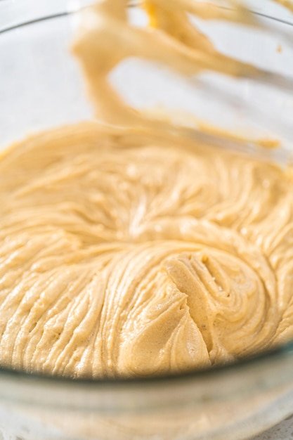 Dulce de leche cupcakes