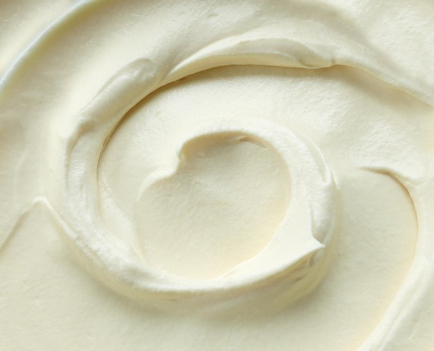 Whipped mascarpone cream cheese for making ice cream texture