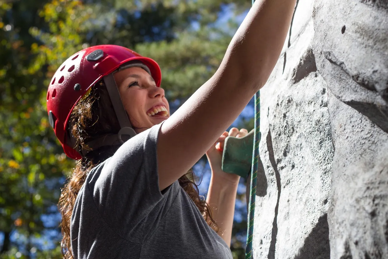 climbing, girl, fun, happy, rock climbing, nature, rock wall, harness, climb, wall, sport, rope, active, climber, adventure, outdoor, mountain