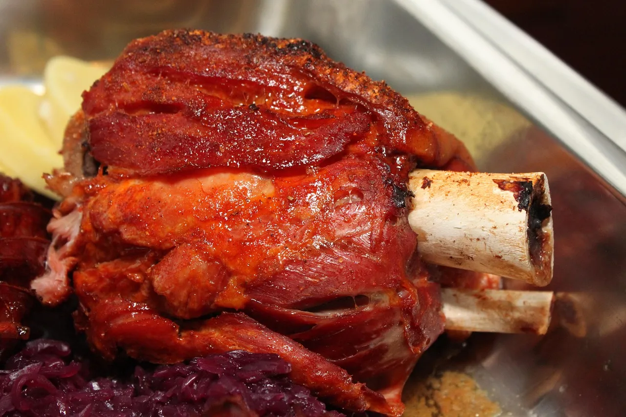 pork knee, knee, pig, pork knee, pork knee, pork knee, pork knee, pork knee, knee, knee