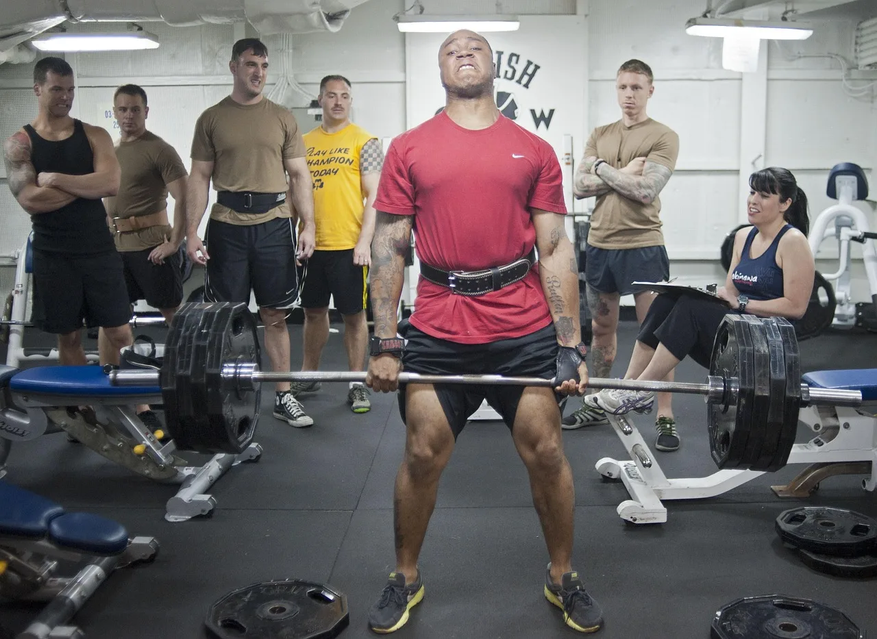 ciężary, ciężarowców, dead lift, mężczyźni, kobieta, siłownia, ćwiczyć, kulturystyka, szary fitness, szary siłownia, szary treningu, siłownia, siłownia, siłownia, siłownia, siłownia