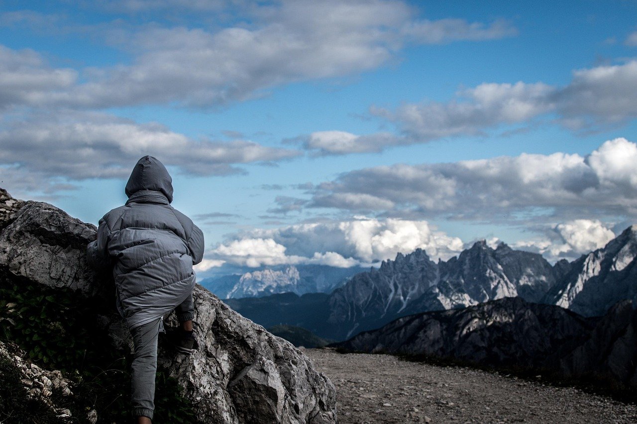 mountain, climbing, rock, scale, excursion, italy, mountain climbing, veneto, mountains, nature, via ferrata, hiking, panorama, holidays, stones excursion, rocks, summer, landscape, child, trecimedilavaredo, auronzo