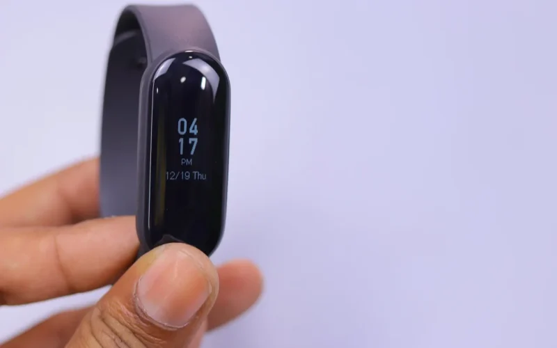 zespół fitness, fitnes tracker, inteligentny zegarek