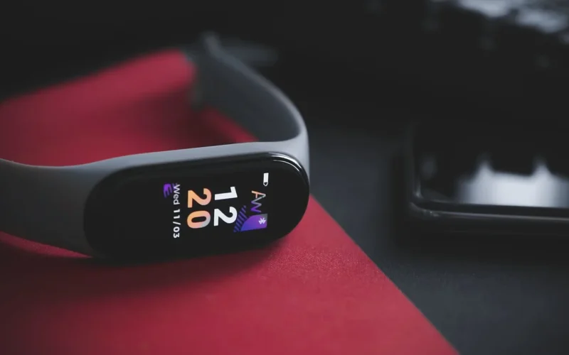 zespół fitness, fitnes tracker, inteligentny zegarek, zegarek fitness