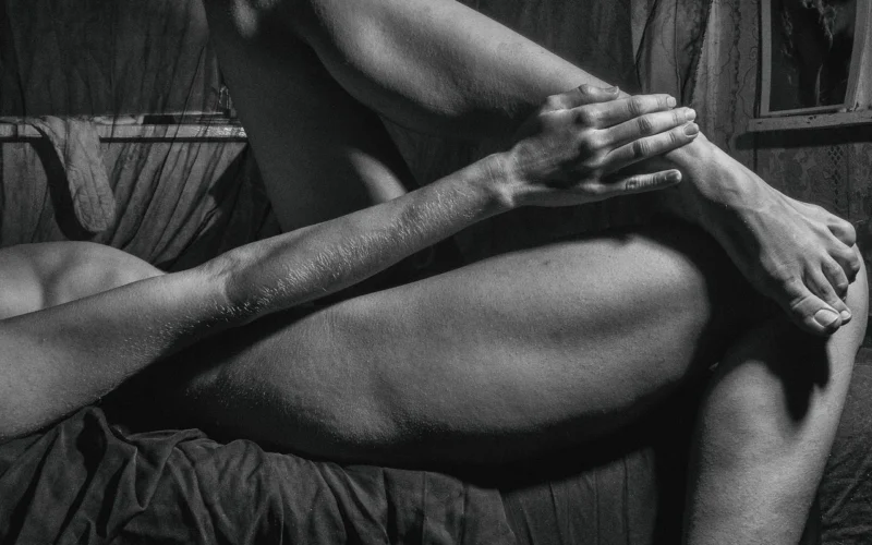 dziewczynka, studio, monochrome, kobieta, retro, body, arm, leg