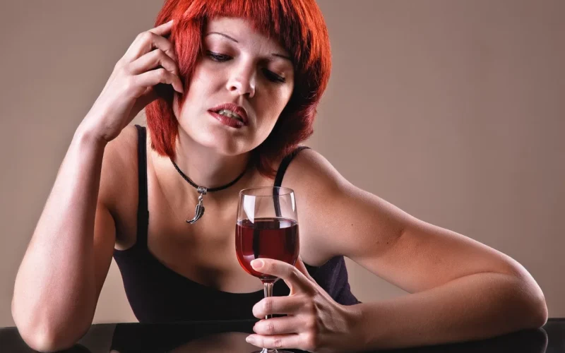 drinking, czerwony, wine, glass, girls, alcohol, płeć żeńska, women, uroczystość, face, człowiek, relaks, adult, drink, ludzie, portrait, young, elegance, expression, caucasian, wineglass, enjoyment, nature, kobieta, girls, girls, girls, girls, girls, alcohol, alcohol