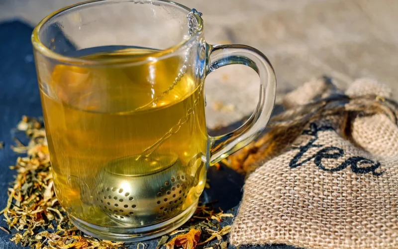 herbata, tea infuser, puchar, szkło, zaparzacz, drink, gorący napój, filiżanka herbaty, napój, kubek