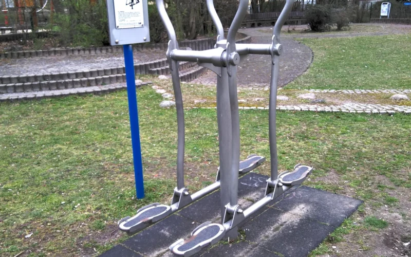 Outdoor gym (cross trainer) at Rosenbecker Straße/Eichhorster Straße/Havemannstraße in Berlin-Marzahn, Germany.