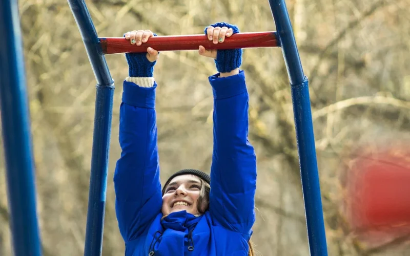na zewnątrz, ludzie, sportowe, poziomy pasek, workout, rękawice, prędkość, ulica