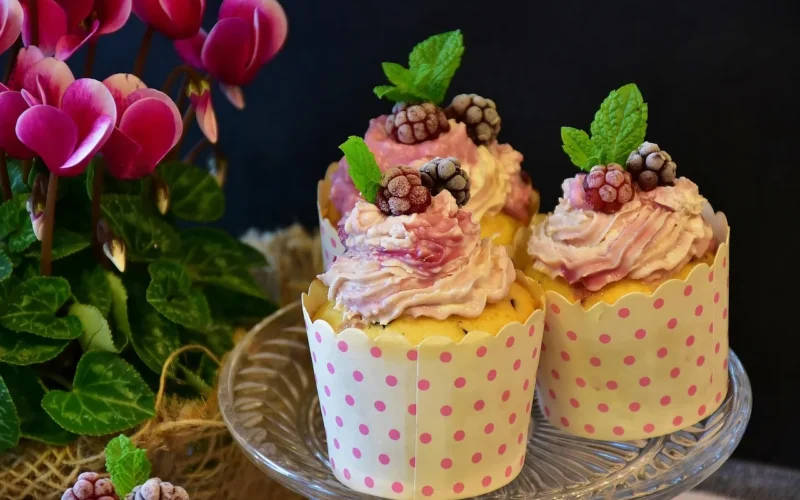 babeczka, muffin, ciastka, candy, tarta, dekoracje do ciast, krem, mascarpone, byczy, jagoda, piec, confiserie, sweet, posiłek, filiżanka kawy, kształtować się, deser, słodkie danie, kalorii, pyszny, mąka, cukier, masło, jajka, ciasto, składniki, przygotowanie, jedzenie, rękodzieło, food zdjęcia, food zdjęcie, ciastka, candy, sweet, sweet, deser, deser, cukier, ciasto, ciasto, ciasto, ciasto, ciasto
